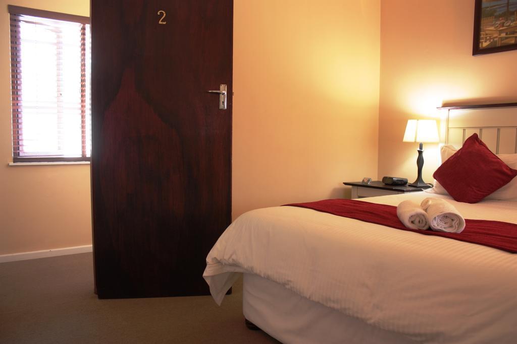 ซันนี่ริดจ์ ลอดจ์ Bed & Breakfast อีสต์ลอนดอน ห้อง รูปภาพ